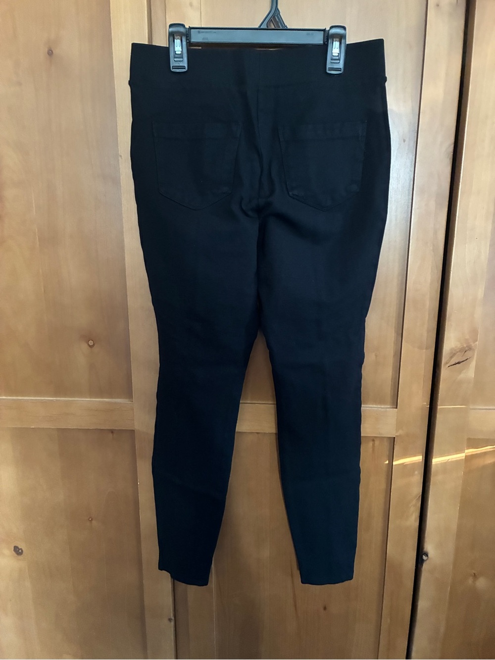 Time and Tru Black Ponte Ankle Pants #91 - Picture 2 of 4